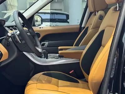 Land Rover Sport
