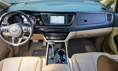 Kia Canival