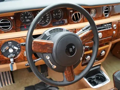 Rolls-Royce Phantom