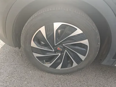 Hongqi HS7 PHEV