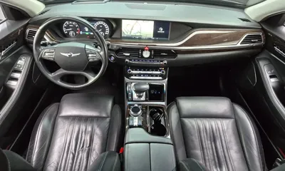 Genesis EQ900