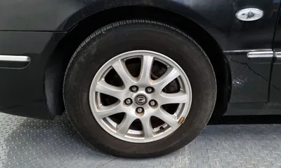 Kia Opirus