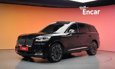 Lincoln Aviator