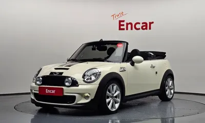 MINI Cooper Convertible