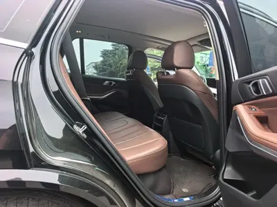 BMW X5 (Import)
