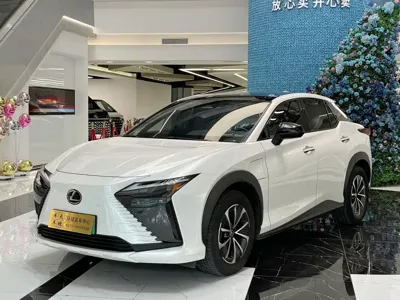 Lexus RZ