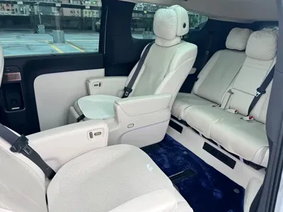 Li Auto Li MEGA