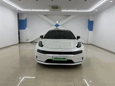 Zeekr 001