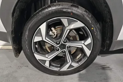 Geely Auto FX11