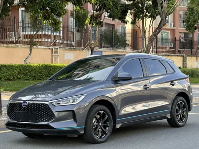 BYD e2