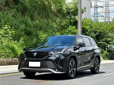 Toyota Crown Kluger