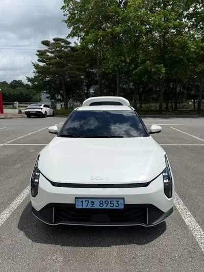 Kia EV4
