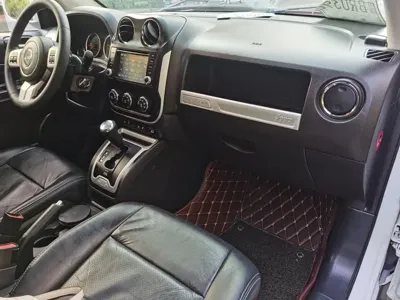 Jeep Compass (Import)