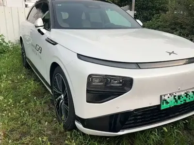 Xpeng G9