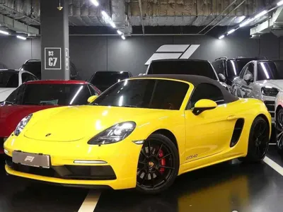 Porsche 718