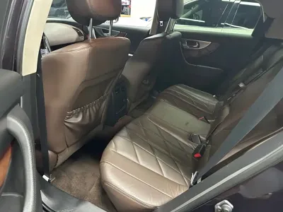 Infiniti FX