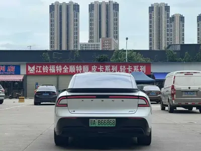 Xpeng P7+