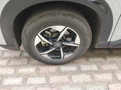 BYD Yuan Up