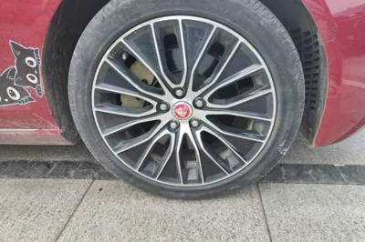Jaguar XEL