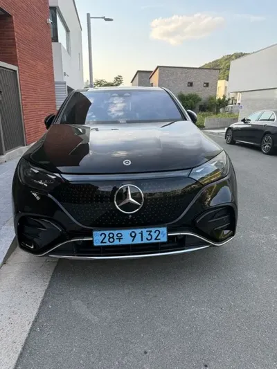 Mercedes-Benz EQE