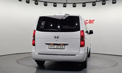 Hyundai Starex