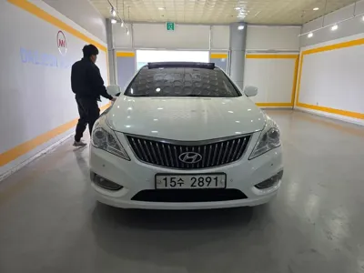 Hyundai Grandeur