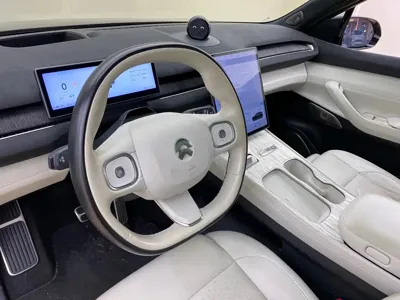 Nio ES7