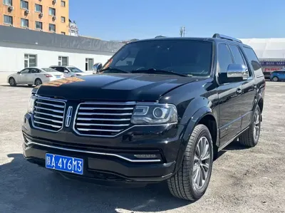 Lincoln Navigator
