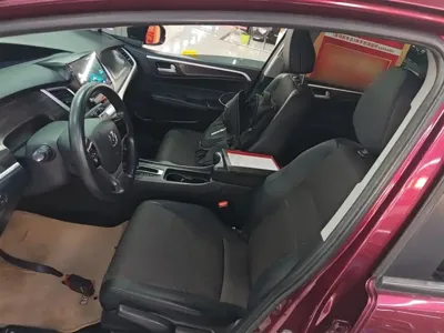 Honda Jade