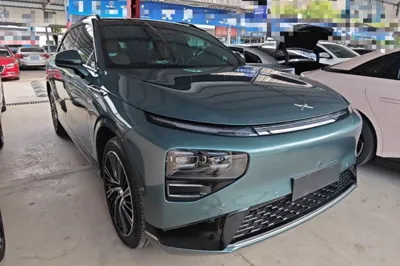 Xpeng G9