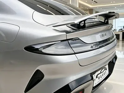 Xiaomi SU7