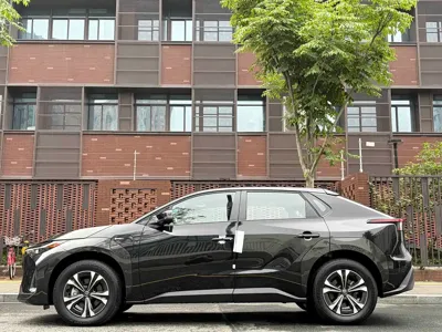Toyota 铂智4X