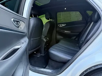 BYD 海狮06