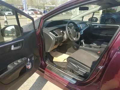 Honda Jade