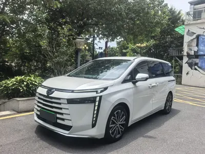 GAC Motor 传祺E8 PHEV