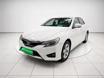 Toyota Reiz