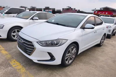 Hyundai Elantra (6th Generation