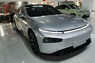 Xpeng P7