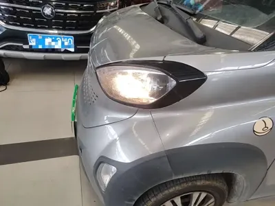 Baojun E100