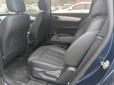 BYD MAX