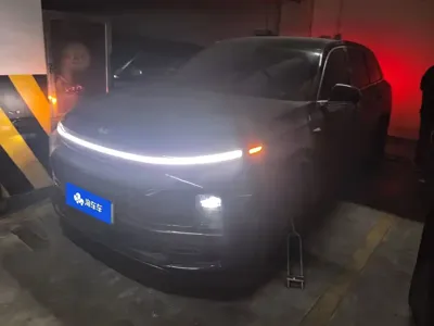 Li Auto Li L7
