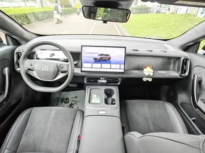 Leapmotor 零跑Lafa5