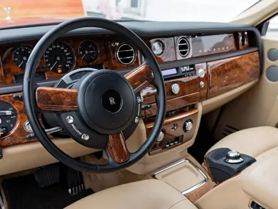 Rolls-Royce Phantom