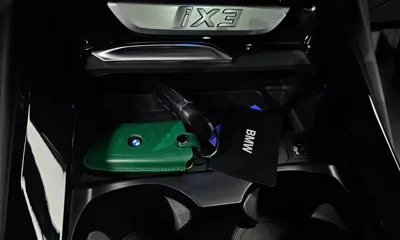BMW iX3