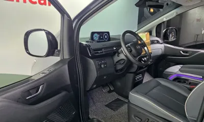 Hyundai Staria