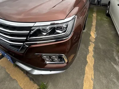 Roewe RX8