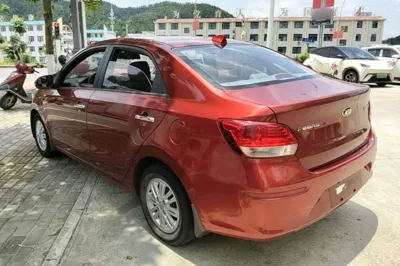 Kia Pegas
