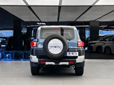 Toyota FJ Cruiser