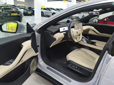 Nio ET5