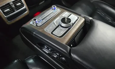 Kia K9